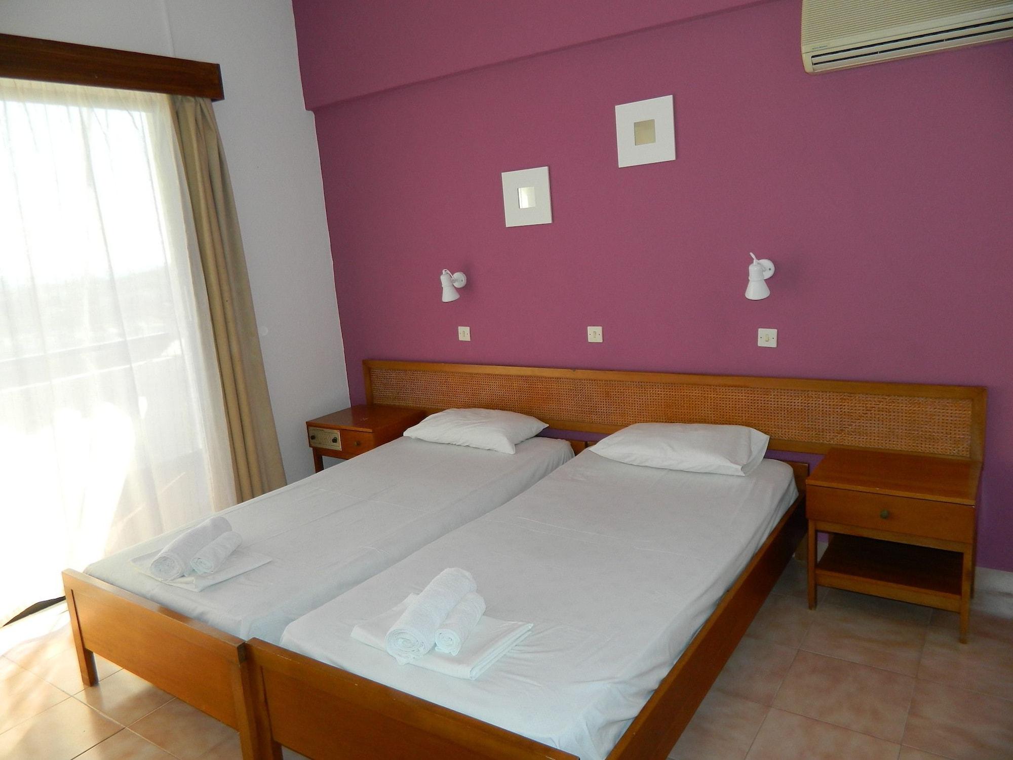 Telhinis Hotel & Apartments Faliraki Eksteriør billede