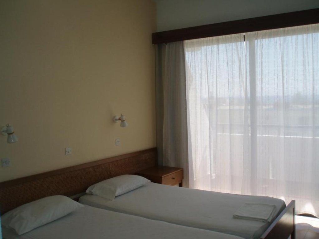 Telhinis Hotel & Apartments Faliraki Eksteriør billede